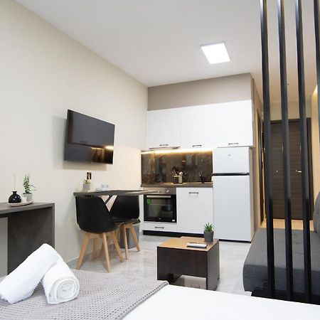 Skg Luxury Apartment テッサロニキ エクステリア 写真
