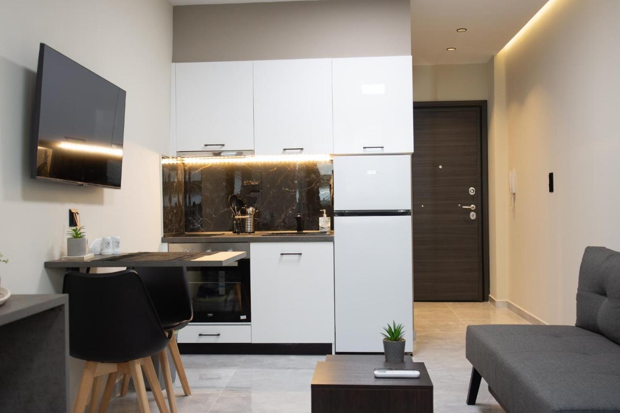 Skg Luxury Apartment テッサロニキ エクステリア 写真