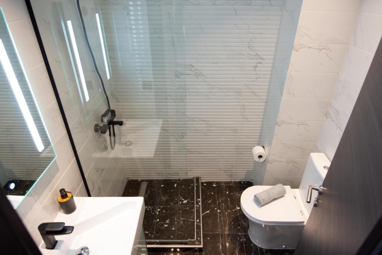 Skg Luxury Apartment テッサロニキ エクステリア 写真